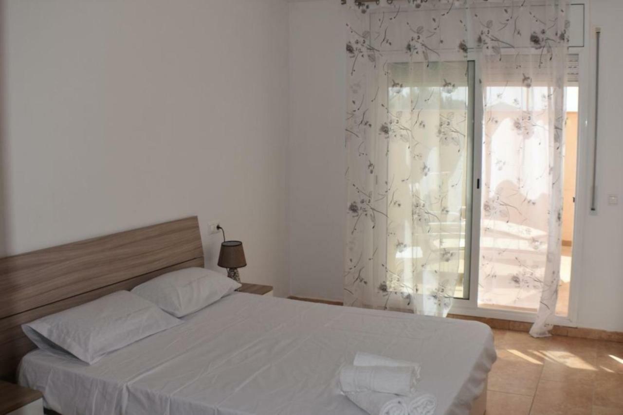 Apartamento Aube Deltebre Exterior foto